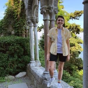 Meet your Posher, Lia